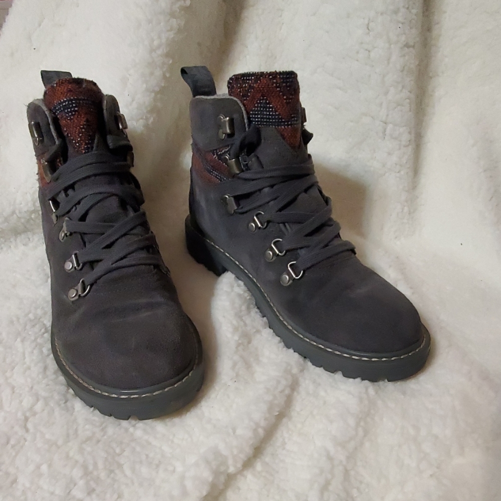 TOMS Summit Forged Hiking Boots